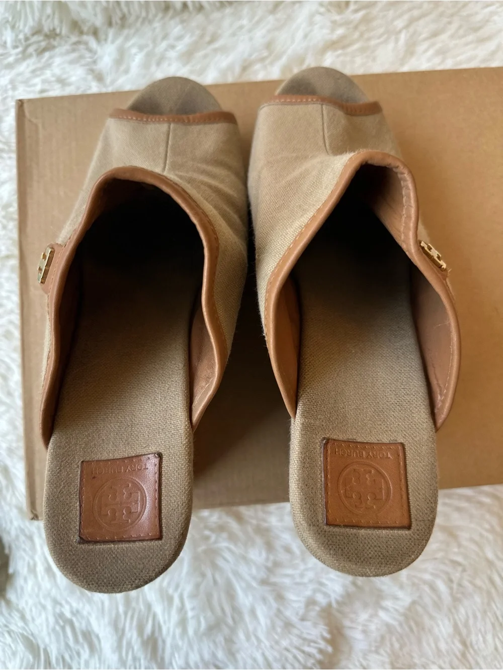 Tory Burch Agatha Canvas Espadrille Wedge Mule Sandals Tan Size 9.5 Peep Toe